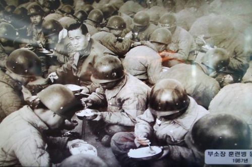 1960년대 논산 훈련소 모습[인터넷 캡처 사진]