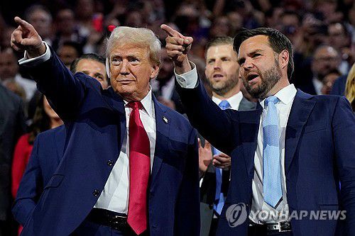 트럼프 전 대통령과 러닝메이트 밴스 상원의원[로이터 연합뉴스]