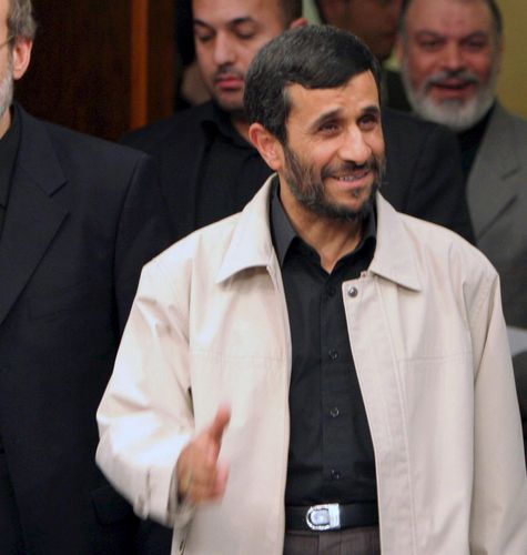 점퍼를 즐겨입었던 마무드 아마디네자드 대통령[EPA 연합뉴스 자료사진. 재판매 및 DB 금지]