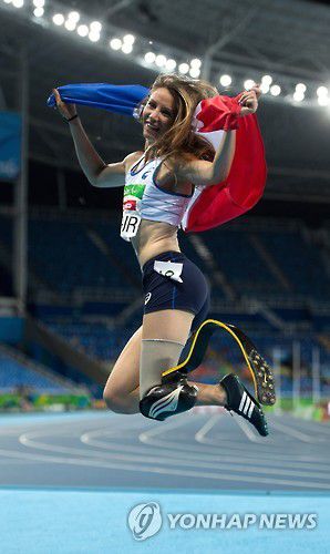 2016년 리우 패럴림픽에서 세리머니 하는 르 퓌르[EPA=연합뉴스 자료사진]