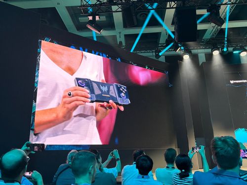 에이서 니트로 블레이즈 7(베를린=연합뉴스) 조현영 기자 = 대만 PC 제조업체 에이서가 4일(현지 시각) 독일 베를린에서 AI PC 신제품 공개 기자 간담회를 열고 있다. 2024.9.4 hyun0@yna.co.kr