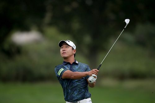 전가람의 아이언샷.[KPGA 제공. 재판매 및 DB 금지]