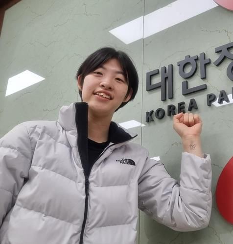 권효경이 새긴 왼쪽 손목의 나비 타투[연합뉴스 자료사진]