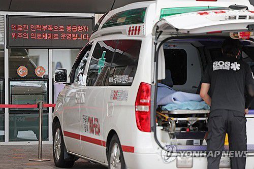 전국 응급실 의사 42% 감소(서울=연합뉴스) 임화영 기자