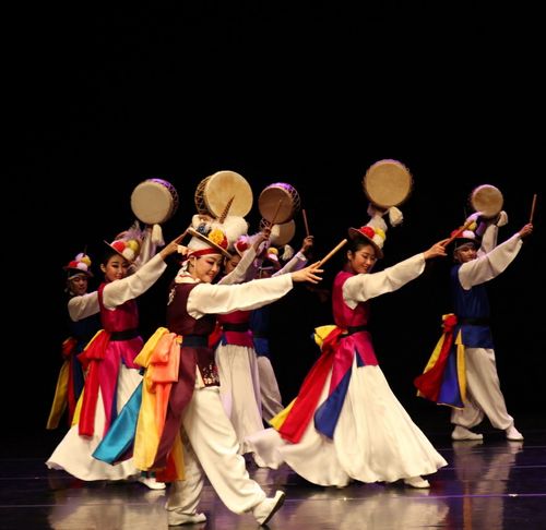 흥겨운 버꾸춤[서울시 제공. 재판매 및 DB 금지]