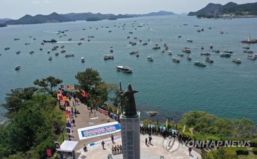 한산해전 승리의 현장 통영시 한산도 앞바다[연합뉴스 자료사진]