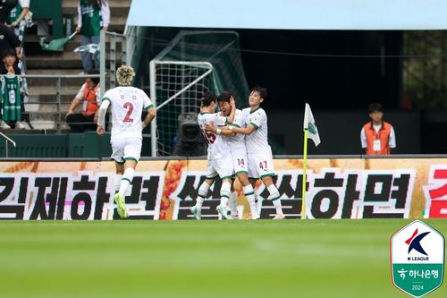 멀티골 터뜨린 대전 김준범[한국프로축구연맹 제공. 재판매 및 DB 금지]