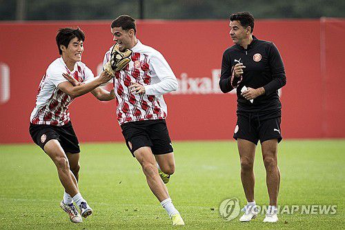 지로나의 김민수(왼쪽)[EPA=연합뉴스 자료사진. 재판매 및 DB금지]