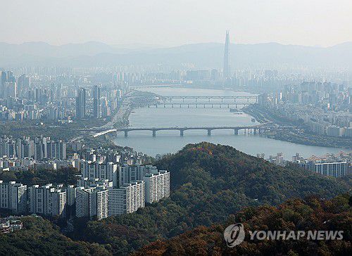 '아파트 아파트'(서울=연합뉴스) 이지은 기자 =  사진은 5일 남산에서 바라본 아파트 단지. 2024.11.5 jieunlee@yna.co.kr