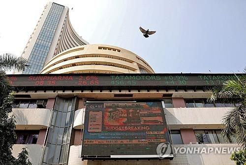 인도 뭄바이 증권거래소 건물[로이터 연합뉴스 자료사진. 재판매 및 DB 금지]