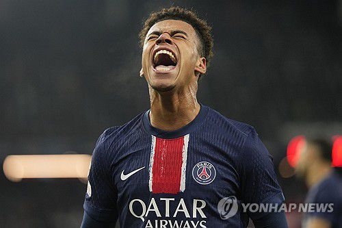 쐐기골 넣은 두에[AP=연합뉴스]