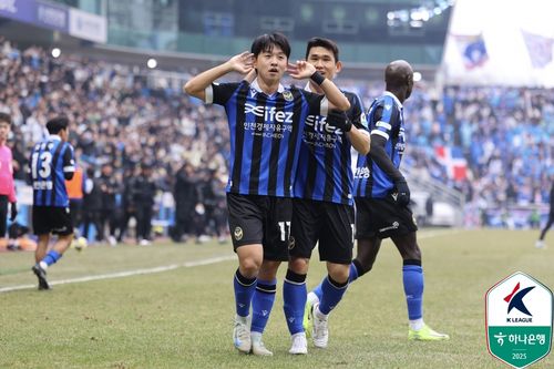 인천 김성민의 골 세리머니 모습.[한국프로축구연맹 제공. 재판매 및 DB 금지]