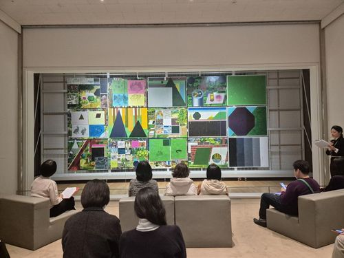 국립현대미술관 청주관 '보이는 수장고'에 전시된 전현선 작가의 '나란히 걷는 낮과 밤'[사진 황희경]