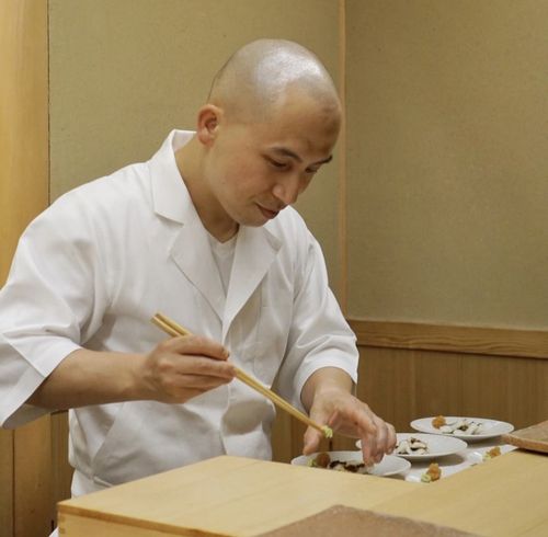 음식 준비하는 문경환 셰프[문경환 제공. 본 기사 내장 사진 외에 타 용도로 사용 금지, 재판매 및 DB 금지]