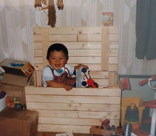 프랑스에서 어린 시절 장성탄 씨[장성탄씨 아내 제공]