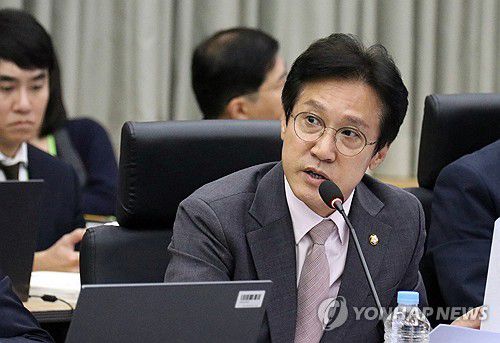 민주당 신영대 의원[연합뉴스 자료사진]