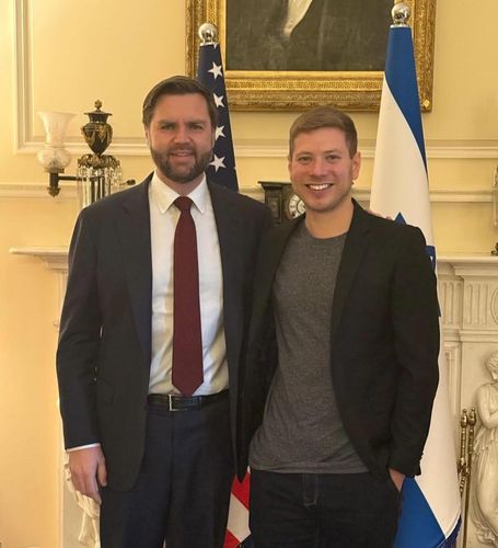 JD 밴스 미국 부통령과 사진 찍은 네타냐후 총리 아들.[야이르 네타냐후 인스타그램 캡처. 재판매 및 DB 금지]