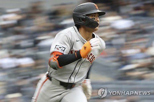 달리는 이정후[AP=연합뉴스]