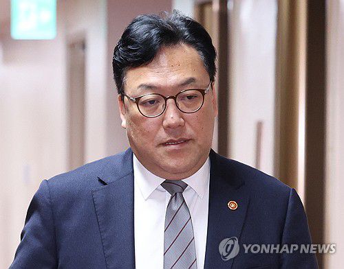 김병환 금융위원장(서울=연합뉴스) 한상균 기자. 2025.4.18 [대통령실통신사진기자단] xyz@yna.co.kr