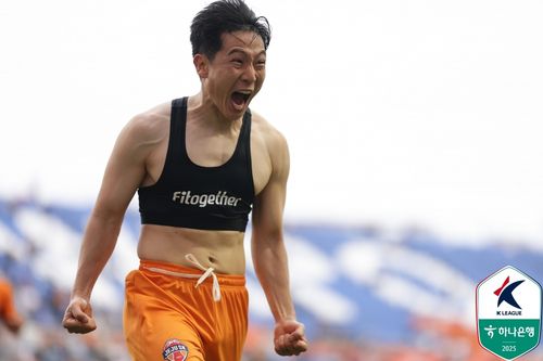 데뷔골에 신난 33세 남태희[한국프로축구연맹 제공. 재판매 및 DB 금지]