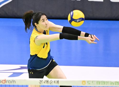 현대건설에서 뛴 뒤 FA로 풀린 고예림[한국배구연맹 제공. 재판매 및 DB 금지]