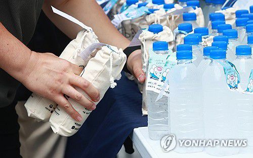 먹는샘물. [연합뉴스 자료사진]