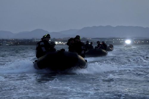 야간 해상팀투훈련 중인 해병대 특수수색대대[해병대 제공. 재판매 및 DB 금지]