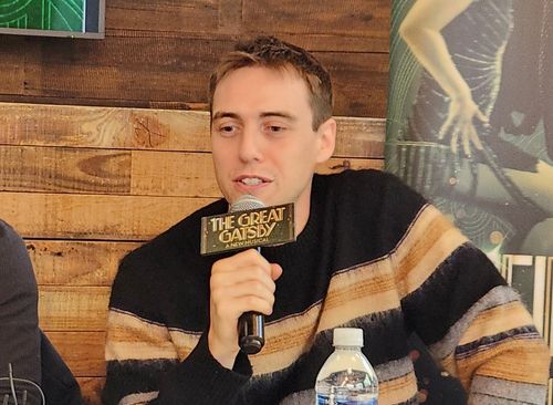 '위대한 개츠비' 주연 배우 무스카토(런던=연합뉴스) 김지연 특파원 = 영국 런던 웨스트엔드 무대에 오른 뮤지컬 '위대한 개츠비'의 주연 배우 제이미 무스카토가 25일(현지시간) 주영국 한국문화원에서 열린 기자간담회에서 발언하고 있다. 2025.4.26 cherora@yna.co.kr (끝)