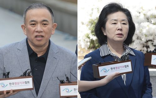 '정치 브로커' 명태균 씨와 김영선 전 국민의힘 의원(서울=연합뉴스) 김인철 기자 = '정치 브로커' 명태균 씨와 김영선 전 국민의힘 의원이 29일 오전 서초구 서울고검에 출석하며 취재진의 질문에 답하고 있다. 2025.4.29 yatoya@yna.co.kr