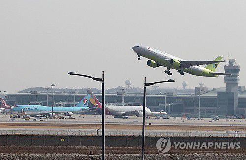 국내 항공사의 항공기들[연합뉴스 자료사진]