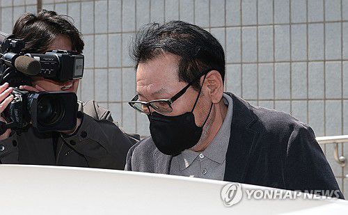 무속인 '건진법사' 전성배 씨[연합뉴스 자료사진]