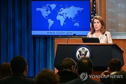 브리핑하는 태미 브루스 미국 국무부 대변인[AFP 연합뉴스 자료사진. 재판매 및 DB 금지]
