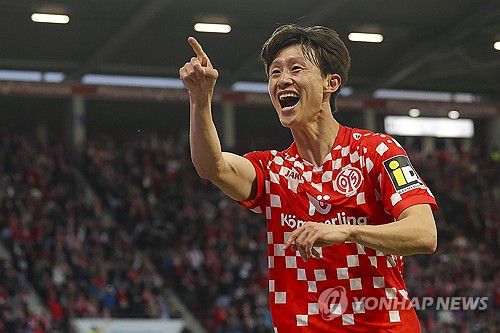 골망 흔든 뒤 기뻐하는 이재성, 그러나 이 골은 오프사이드로 취소됐다. [EPA=연합뉴스]