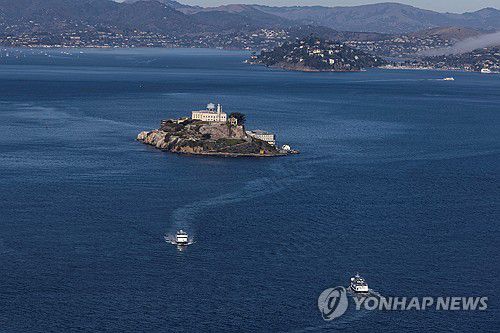 살아서는 탈옥 못한다는 앨커트래즈앨커트래즈 교도소 항공사진 [로이터=연합뉴스 자료사진. 재판매 및 DB 금지]