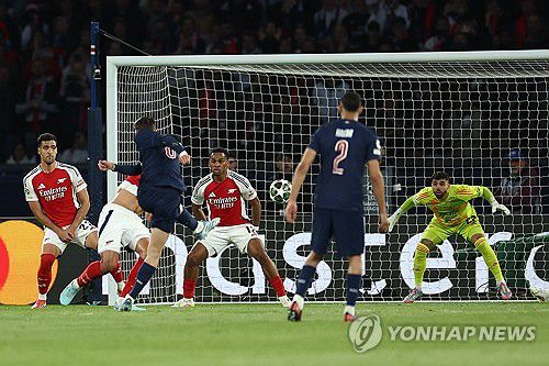 PSG 파비안 루이스의 선제 득점 장면.[AFP=연합뉴스]