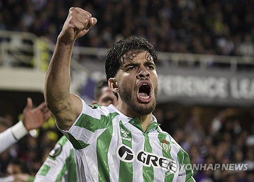 레알 베티스 결승행 이끈 압데 에잘줄리[AP=연합뉴스]