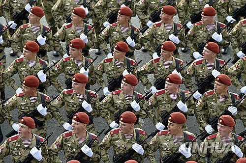 러시아 전승절 80주년 열병식 리허설[신화 연합뉴스. 재판매 및 DB 금지]