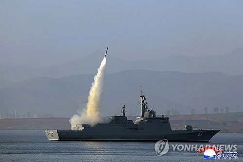 북한 최현호의 첫 무장 시험사격 장면[조선중앙통신 연합뉴스 자료사진. 국내에서만 사용가능. 재배포 금지. For Use Only in the Republic of Korea. No Redistribution] nkphoto@yna.co.kr