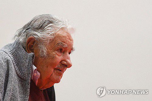 2024년 4월 식도암 발병 사실 알리는 호세 무히카 우루과이 전 대통령[AFP 연합뉴스 자료사진. 재판매 및 DB 금지]