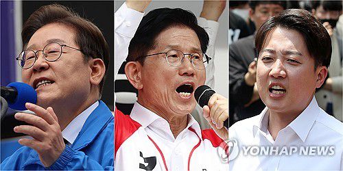 집중 유세 펼치는 이재명·김문수·이준석(서울=연합뉴스) 김주성 박동주 유영석 기자 = 제21대 대통령 선출을 위한 공식 선거운동 이틀째인 13일 더불어민주당 이재명 대선 후보(사진 왼쪽부터)가 대구광역시 동성로 거리에서, 국민의힘 김문수 대선 후보가 울산 남구 신정시장에서, 개혁신당 이준석 대선 후보가 대구 경북대학교에서 집중 유세를 하고 있다. 2025.5.13 photo@yna.co.kr