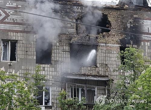 우크라이나 키이우의 주거건물 공격한 러시아 드론[EPA 연합뉴스 자료사진. 재판매 및 DB 금지]