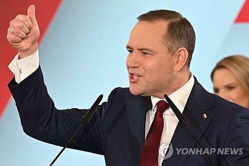 카롤 나브로츠키[AFP 연합뉴스. 재판매 및 DB 금지]