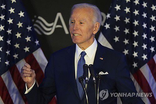 조 바이든 전 미국 대통령(시카고 AP=연합뉴스 자료사진) 2025년 4월 15일 미국 시카고에서 열린 한 장애인 권리 옹호 행사에 참석한 조 바이든 전 미국 대통령. (AP Photo/Nam Y. Huh) 2025.5.19.