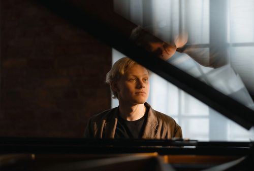 피아니스트 알렉산더 말로페예프[ⓒLiudmila Malofeeva. 빈체로 제공. 재판매 및 DB금지]