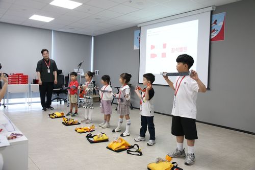 이스타항공 임직원 가족 안전문화 체험 행사[이스타항공 제공. 재판매 및 DB 금지]