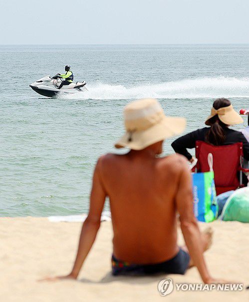 지난해 여름 부산 해운대 해수욕장의 피서객[연합뉴스 자료사진. 사진은 기사 내용과 직접 관련 없음]