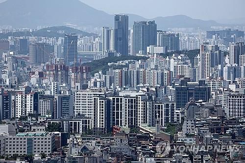 남산에서 바라본 서울 아파트 모습 [연합뉴스 자료사진]