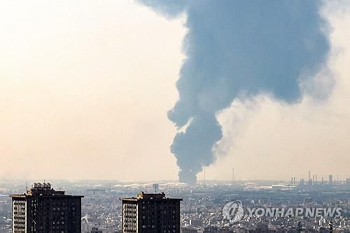 테헤란 부근의 정유시설 피격[AFP 연합뉴스 자료사진 재판매 및 DB 금지]