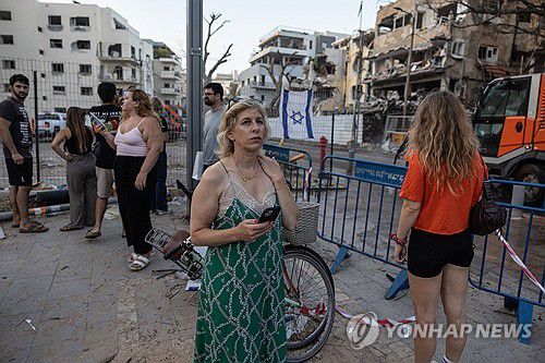 이란의 미사일 공격으로 초토화된 이스라엘[AFP=연합뉴스. 재판매 및 DB 금지]