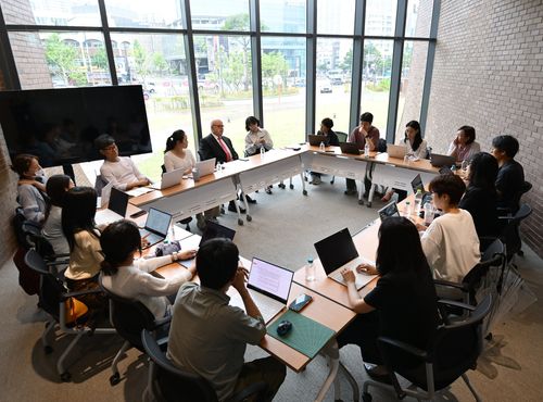 포르투나토 오르톰비나(65) 라스칼라 극장장 인터뷰 모습[클래식부산 제공. 재판매 및 DB 금지]